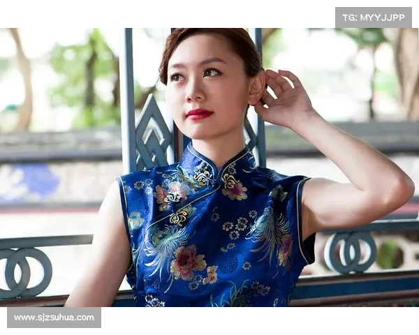 打造专属个人风格,开启属于你的时尚之旅,展现独特魅力与自信人生 打造专属个人风格,开启属于你的时尚之旅,展现独特魅力与自信人生